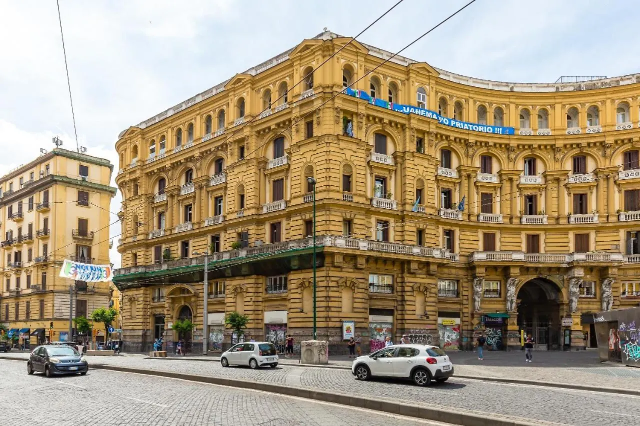 Rettifilo Family Apartment By Wonderful Italy Naples Italy